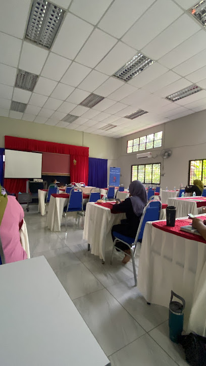 AKADEMI PENGENDALI MAKANAN IKHSAN KHALID (SLPM KUALA NERUS, TERENGGANU), Kuala Terengganu